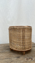 Load image into Gallery viewer, Webbing Planter Small
