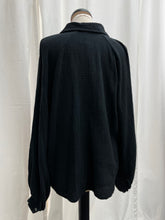 Load image into Gallery viewer, V-Neck Blouse Bella Black
