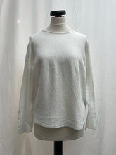 Load image into Gallery viewer, Soft Sweater Offwhite
