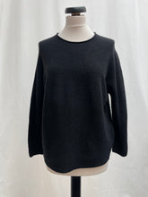 Load image into Gallery viewer, Soft Sweater Black
