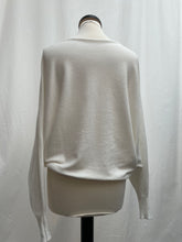 Load image into Gallery viewer, Bat Sweater Mila White
