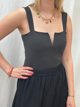 Load image into Gallery viewer, Square Neck Body Black
