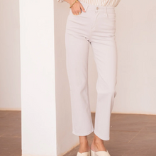 Load image into Gallery viewer, Jeans 7/8 Solange White
